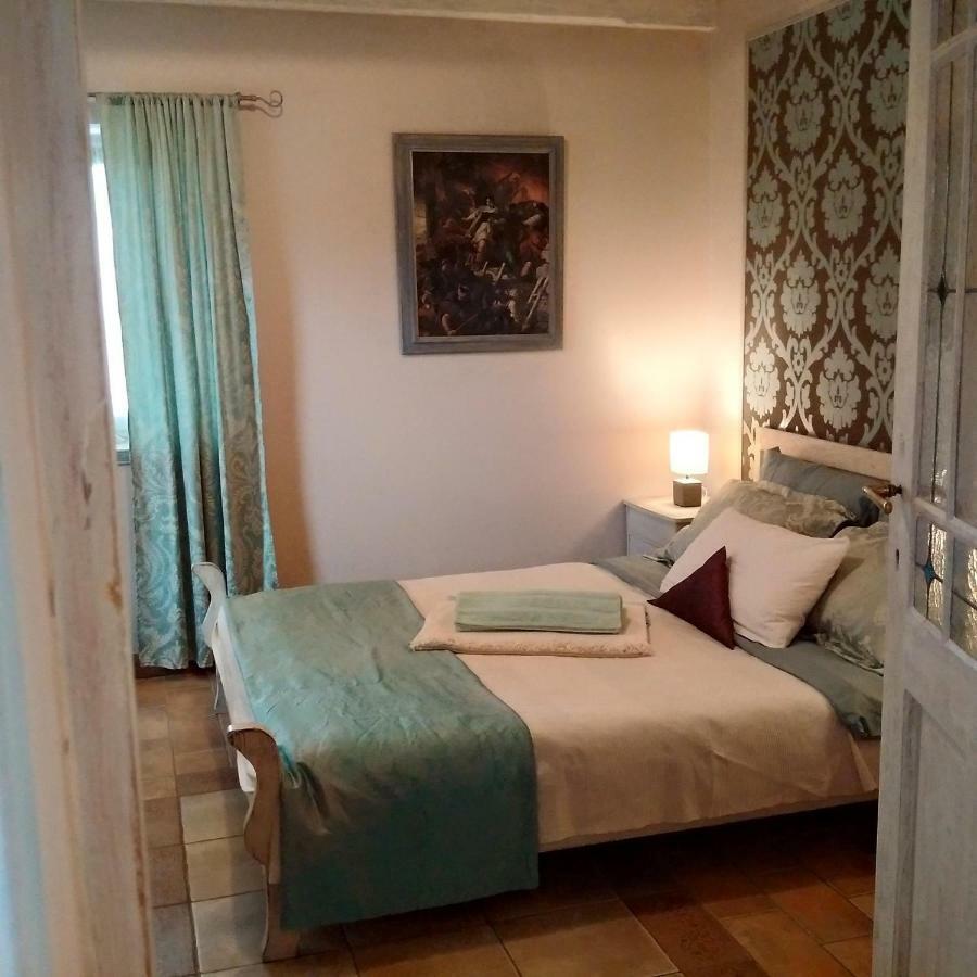 Bastya Apartman 埃格尔 外观 照片