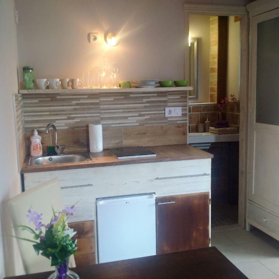 Bastya Apartman 埃格尔 外观 照片